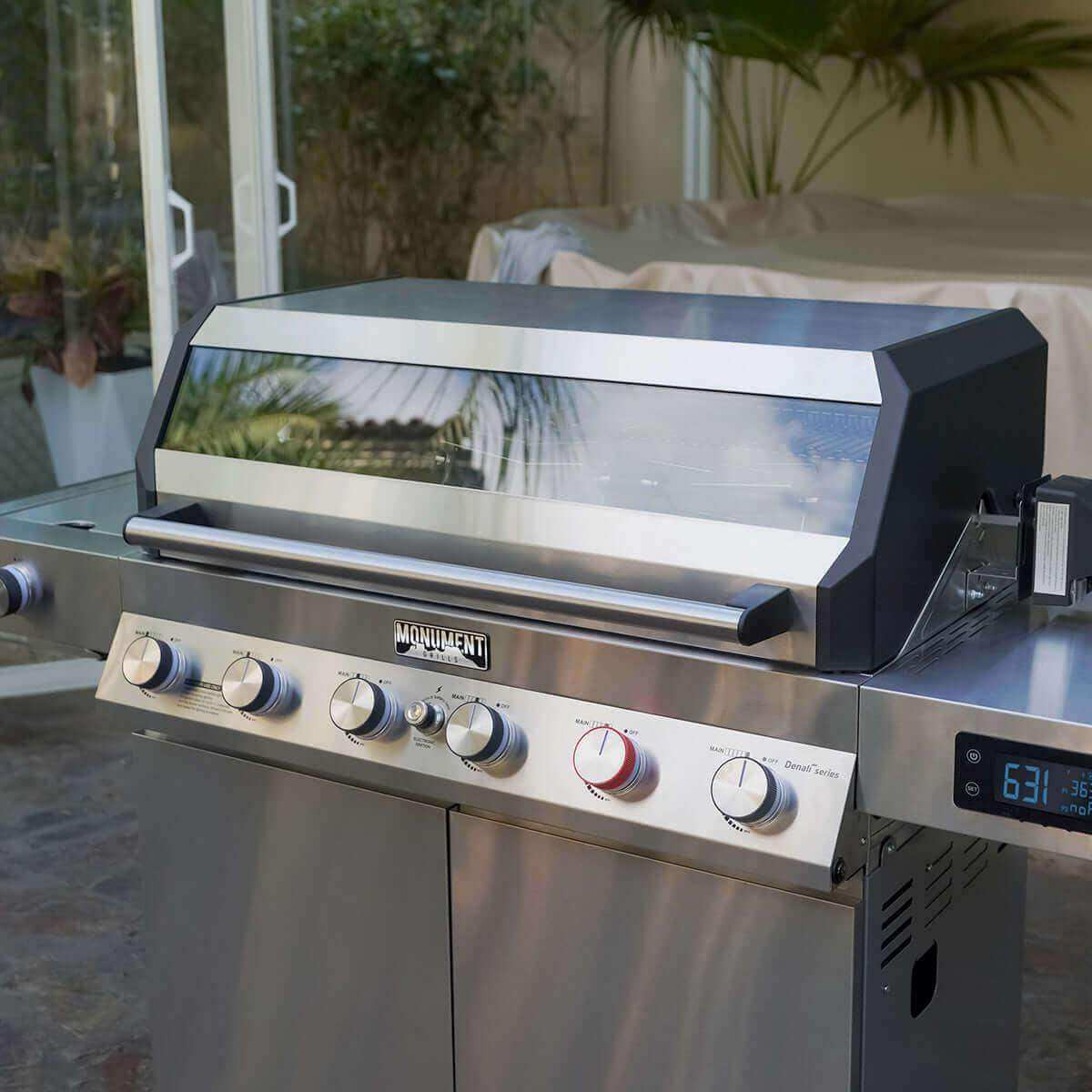 Denali 605Pro | Stainless Smart Tech Propane Gas Grill - Skoutley Outdoors LLC