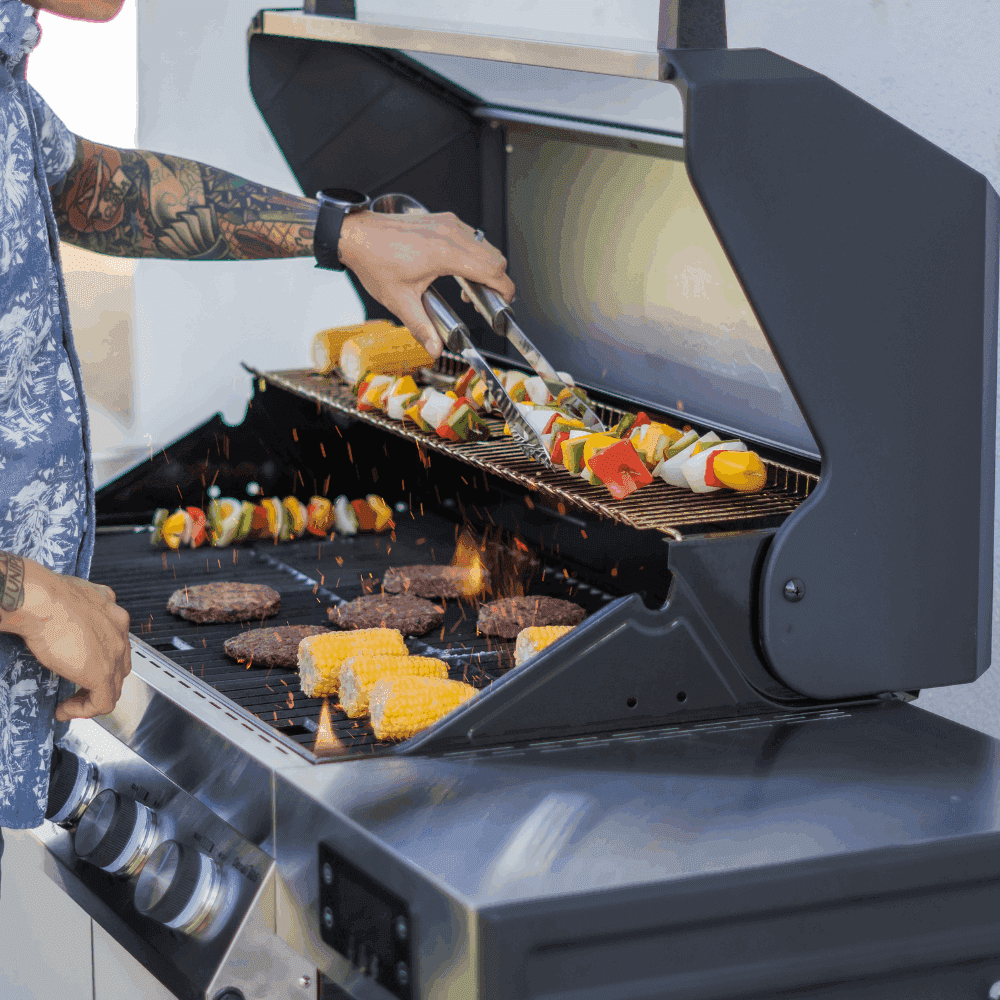 Denali 405 | Stainless Smart Tech Propane Gas Grill - Skoutley Outdoors LLC