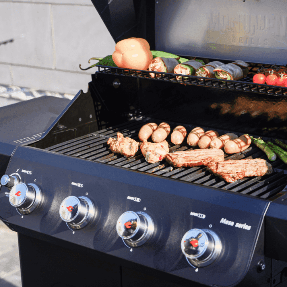 Mesa 425 | Black Propane Gas Grill - Skoutley Outdoors LLC