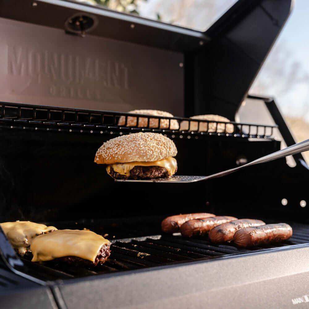 Denali 425 | Black Smart Tech Propane Gas Grill - Skoutley Outdoors LLC