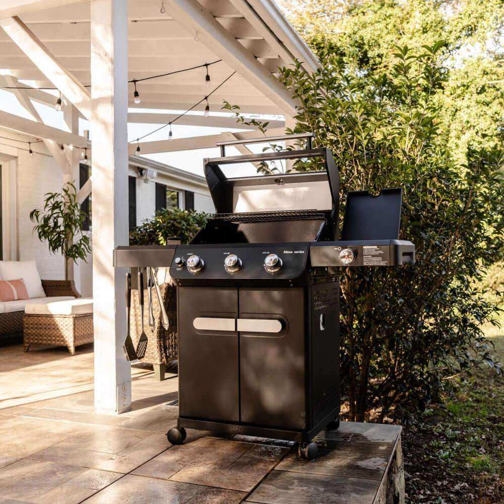 Mesa 325 | Black Propane Gas Grill - Skoutley Outdoors LLC