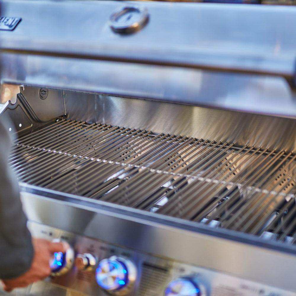 77352 | Full Stainless Propane Gas Grill - Skoutley Outdoors LLC