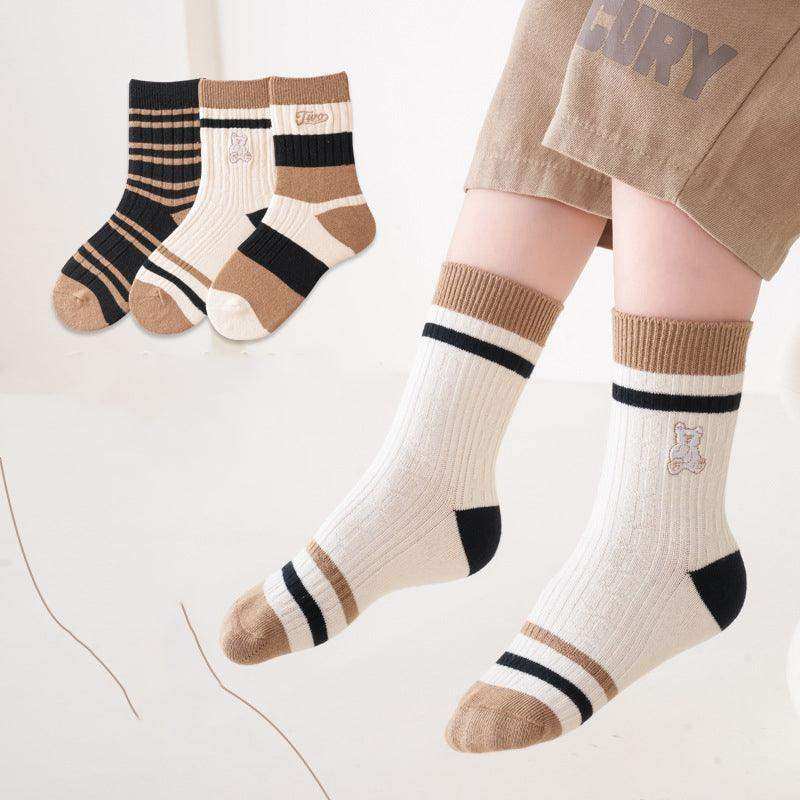 Kids Unisex Embroidery Pattern Comfortable Crew Socks Set - Skoutley Outdoors LLC