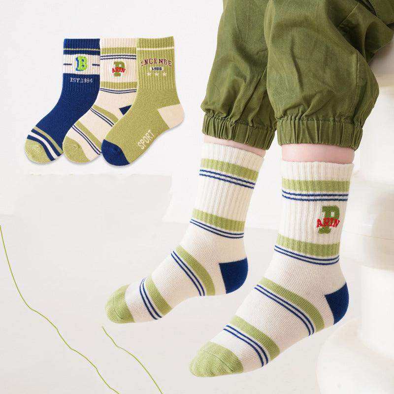 Kids Unisex Embroidery Pattern Comfortable Crew Socks Set - Skoutley Outdoors LLC