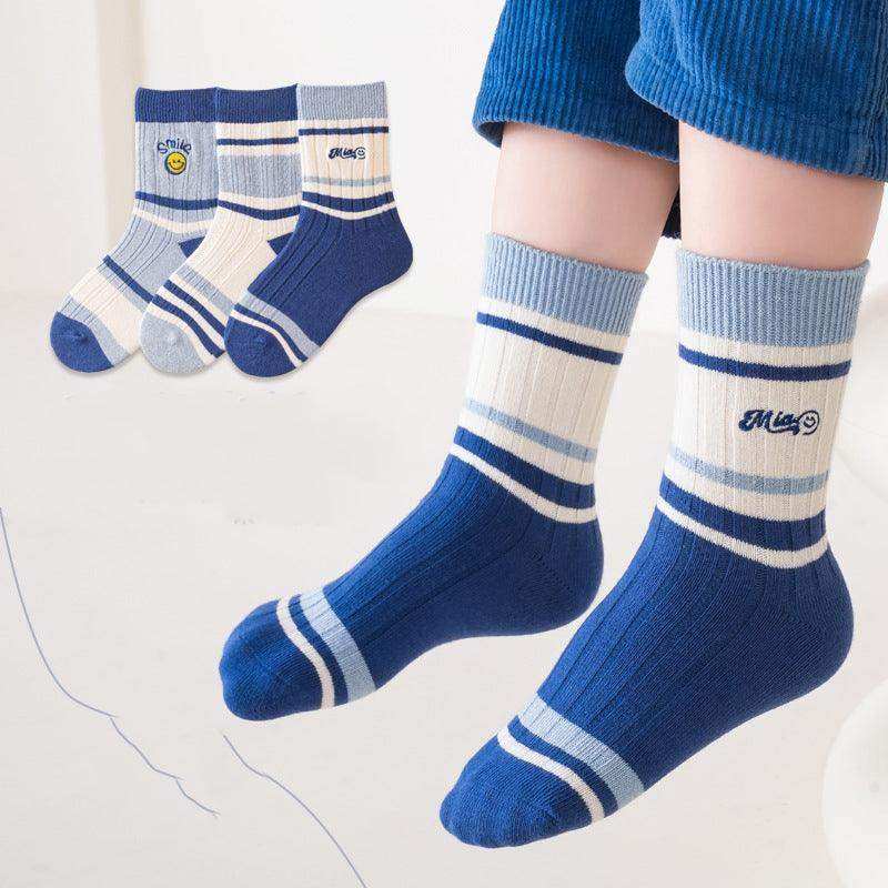 Kids Unisex Embroidery Pattern Comfortable Crew Socks Set - Skoutley Outdoors LLC