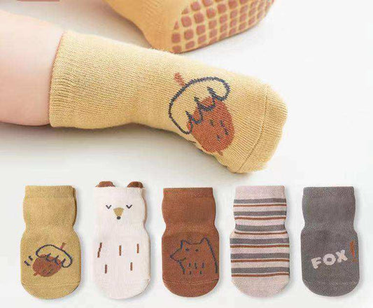 Baby Cartoon Graphic Non-Slip Floor Socks In Autumn - Skoutley Outdoors LLC