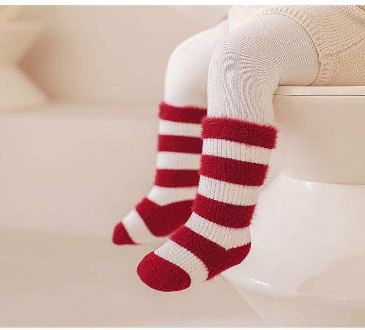 Warm Boneless Children’s Fleece-lined Socks for Autumn and Winter, Thickened and Festive Red - Skoutley Outdoors LLC