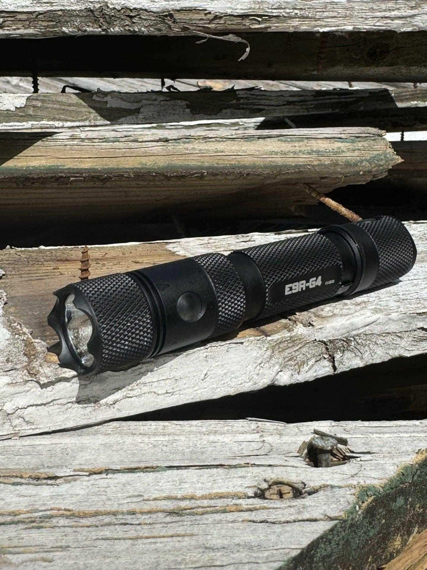 E9R GEN4 - 2,550 Lumen Tactical EDC Flashlight - Skoutley Outdoors LLC